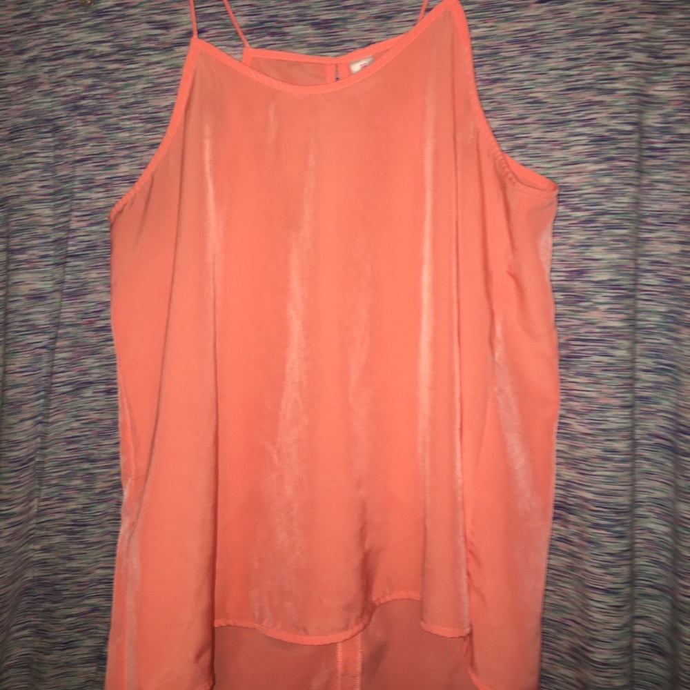Peach tanktop